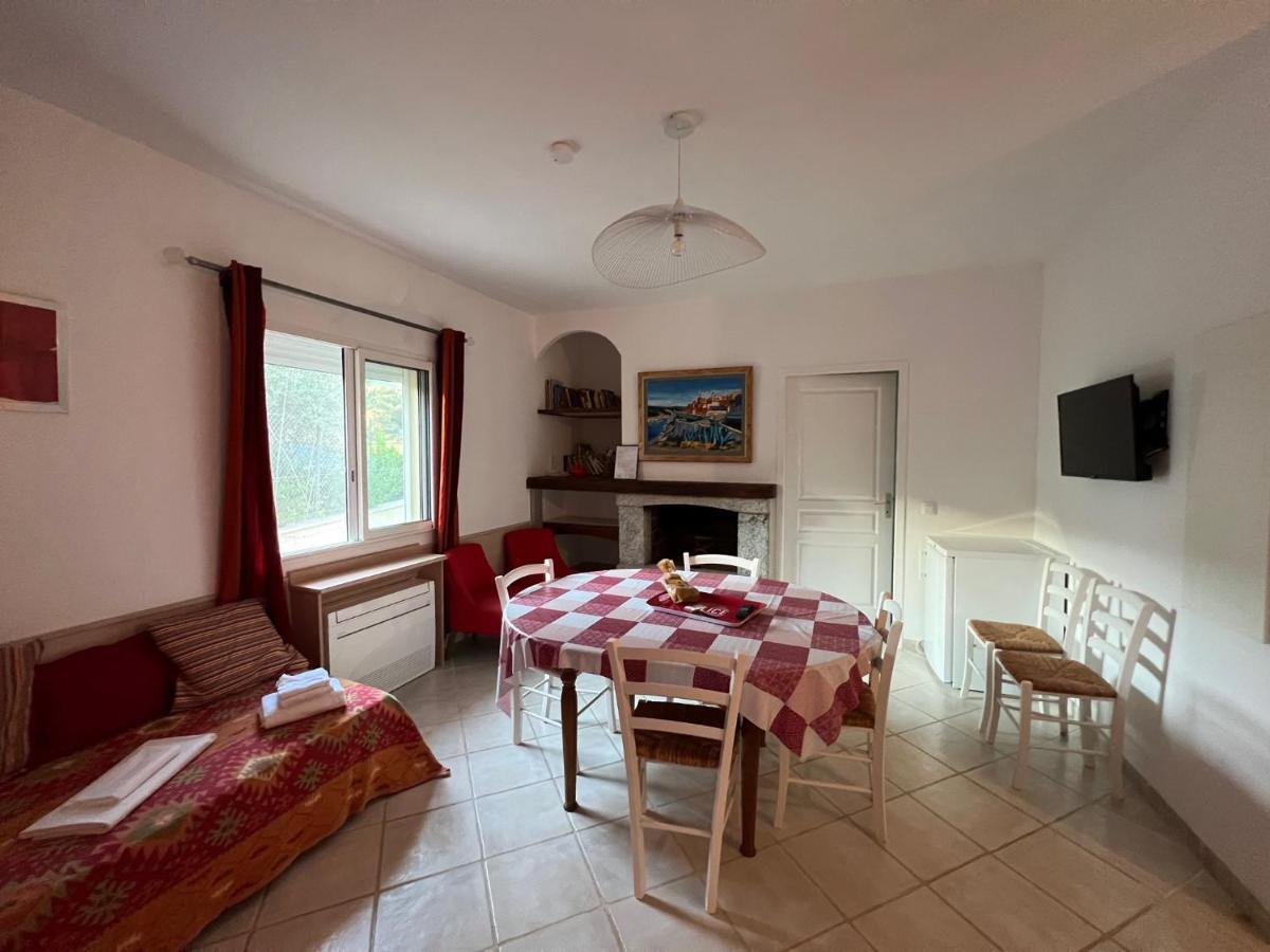 Residence Casa Cintrone Porto Pollo Luaran gambar