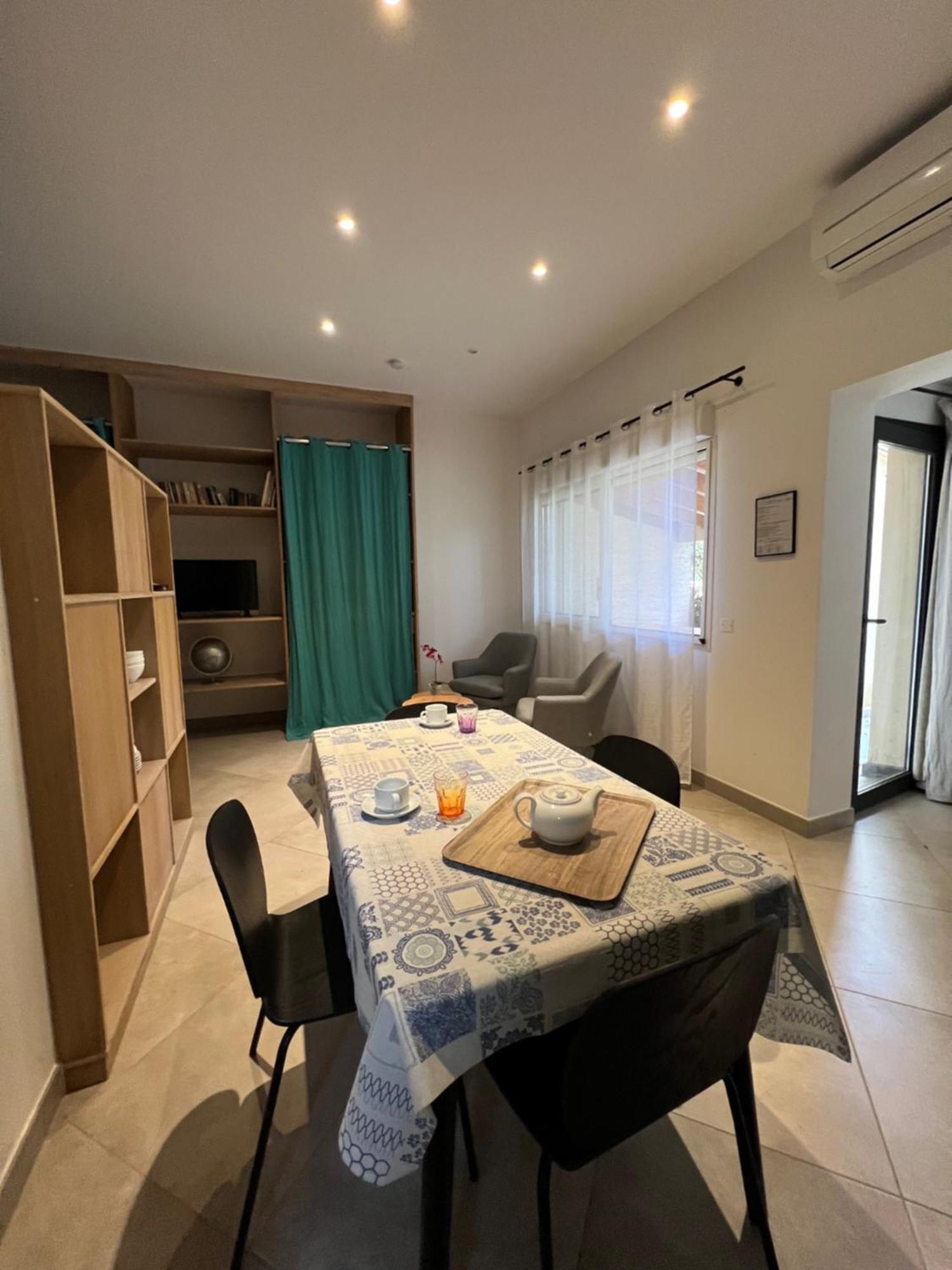 Residence Casa Cintrone Porto Pollo Luaran gambar